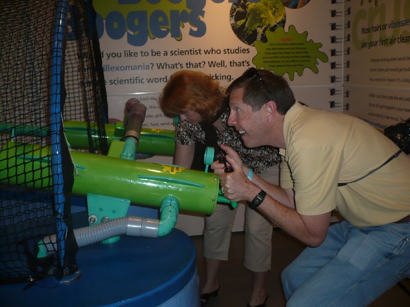 David enjoys the Grossology exhibit @ the Turtle Bay Museum; The (Impolite) Science of the Human Body